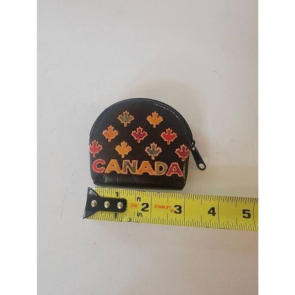 Women's Canadian Maple Leaf Pattern Small Coin Purse Wallet In Black - Picture 4 of 5